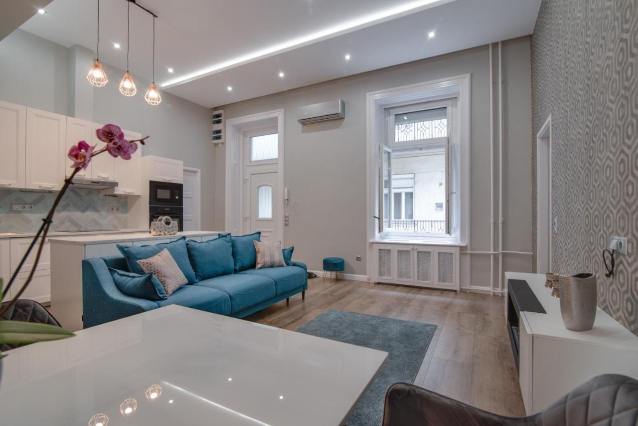 Helios Downtown Martha Lejlighed Budapest Eksteriør billede