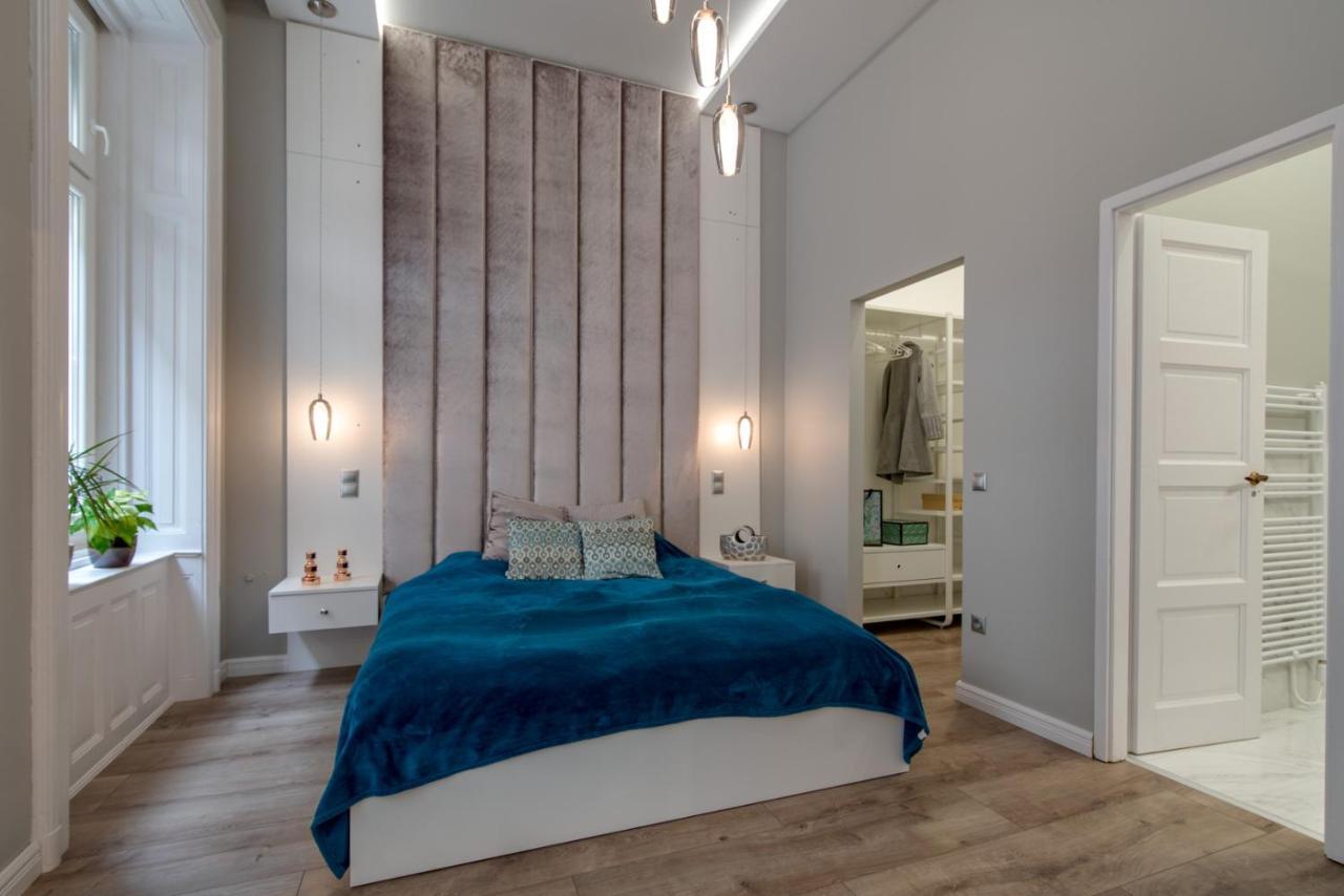 Helios Downtown Martha Lejlighed Budapest Eksteriør billede